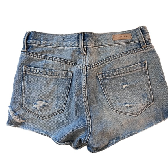 Blanknyc Distressed Denim Jean Shorts Size 24 - Picture 2 of 10